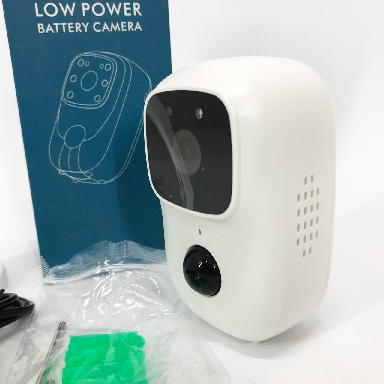Камера відеоспостереження Smart Wi‑Fi додаток Tuya працює від 2×18650